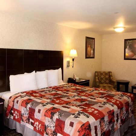 Sunburst Spa & Suites Motel Culver City Room photo